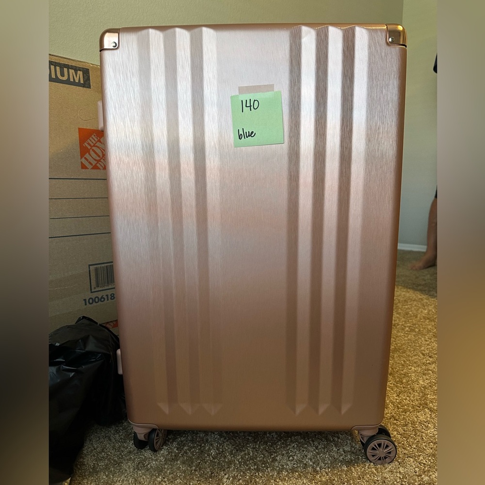 CALPAK Hardshell Rolling Luggage - ROSE GOLD, LARGE [#140]. Last Few Remaining